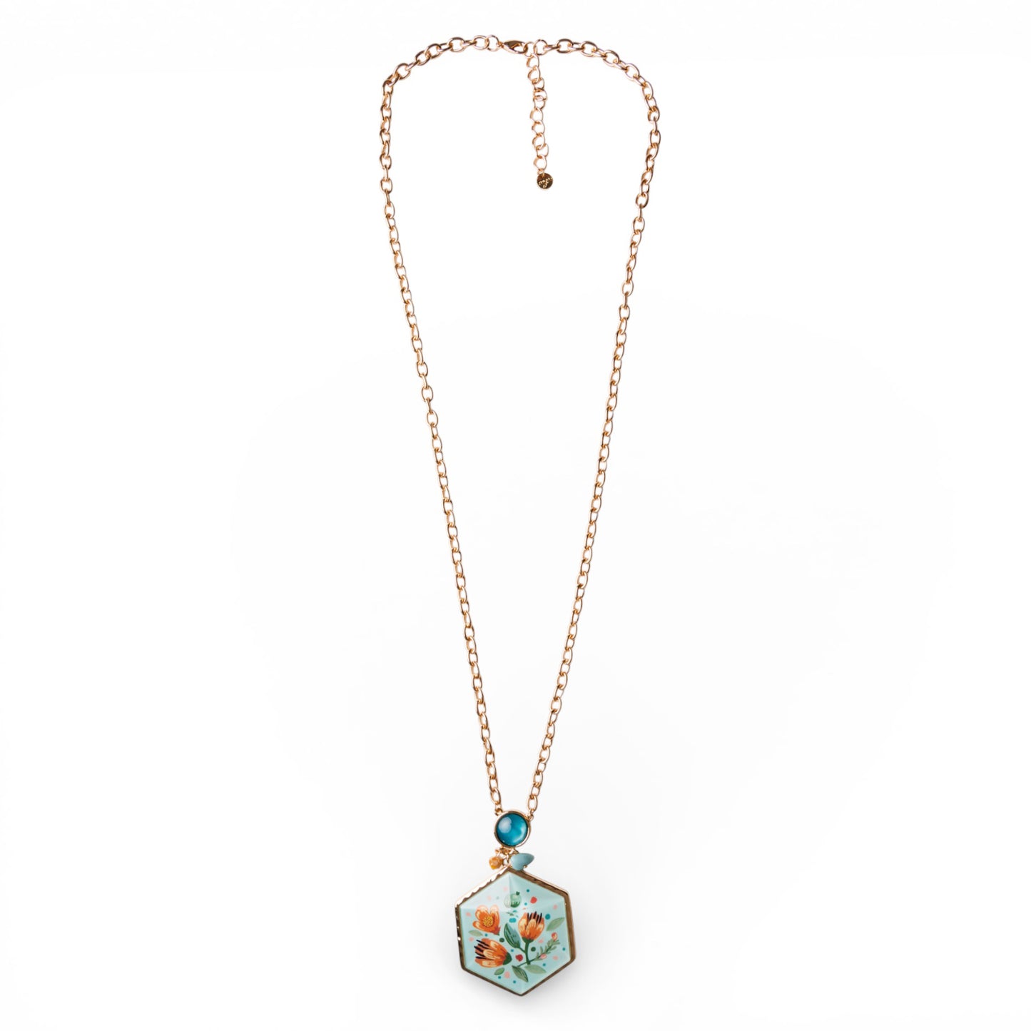 Collana lunga a catena con pendente a medaglione esagonale in resina celeste design floreale