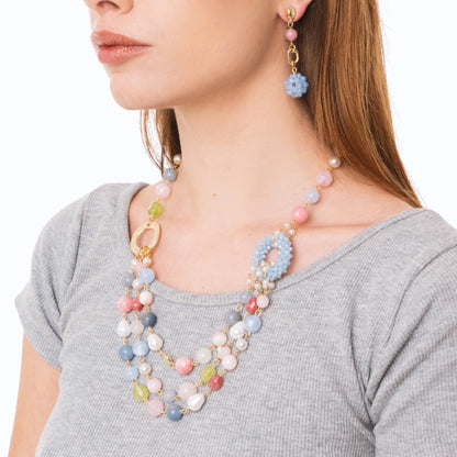 Collana girocollo multilinee con pietre dure e vetro multicolore