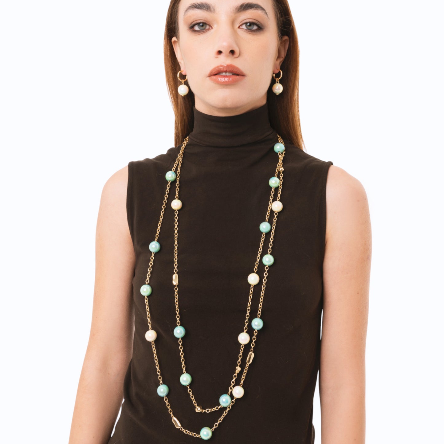 Collana lunga a due linee in catena con sfere in acrilico lucide multi verde
