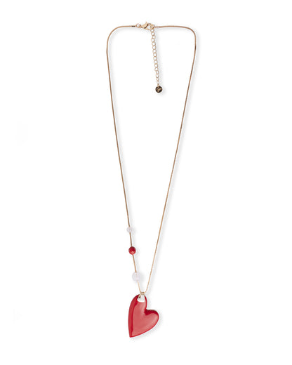 Collana lunga con pietre dure e pendente a cuore smaltato rosso