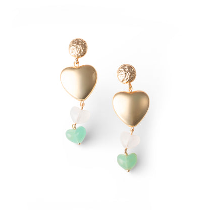 Orecchini pendenti con cuoricini in metallo ed acrilico multi verde