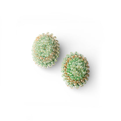 Orecchini a clip ovali con microcristalli in vetro multi verde
