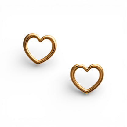 Orecchini con design a cuore in acciaio