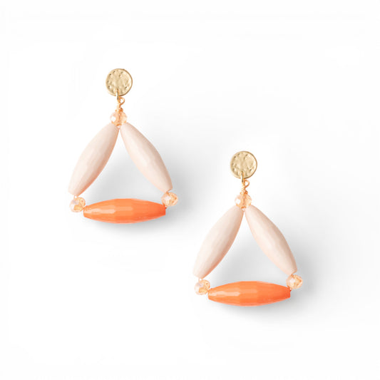 Orecchini pendenti con design triangolare tono arancio