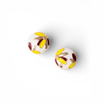 Orecchini circolari smaltati di bianco con designa fiori multi