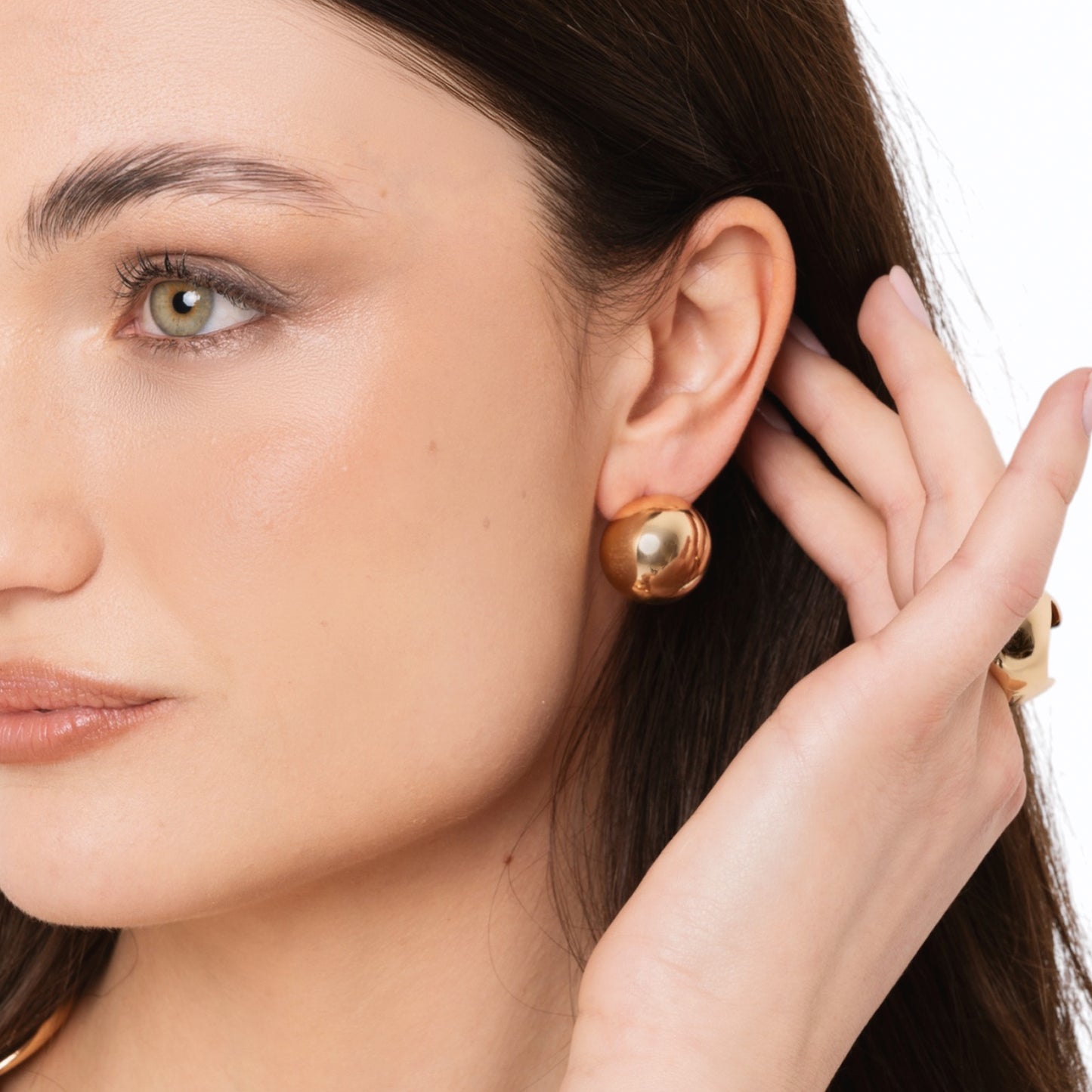 Orecchini a sfera in metallo lucido