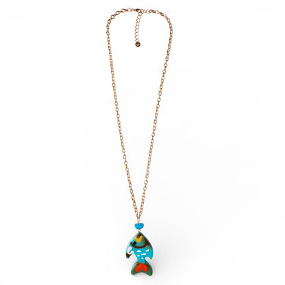 Collana lunga a catena con pendente in acrilico azzurro a forma di pesciolino