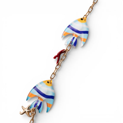 Collana lunga a catena con inserti a forma di pesciolino in acrilico