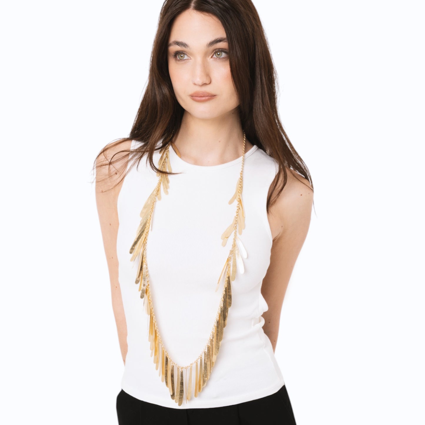 Collana lunga a catena con frange in metallo antichizzato