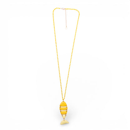 Collana lunga con pietre in vetro gialle e pendente a pesciolino smaltato