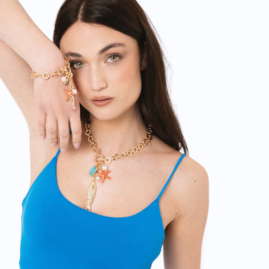 Collana girocollo a catena in metallo con pendente charms marini
