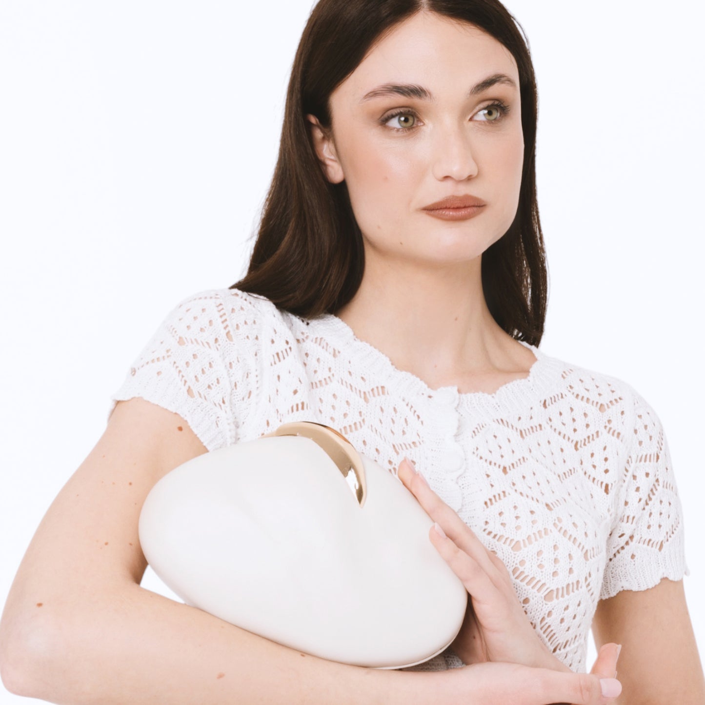 Borsa clutch con struttura ovale bianca