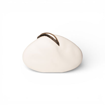 Borsa clutch con struttura ovale bianca