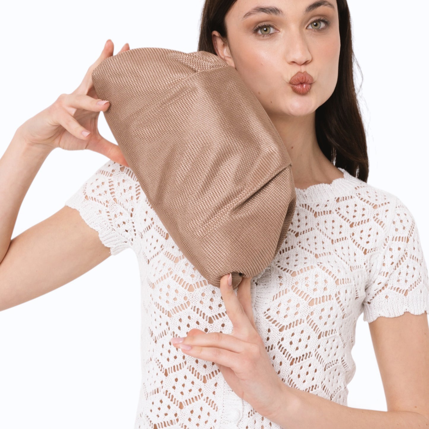 Borsa pochette morbida a tinta unita marrone