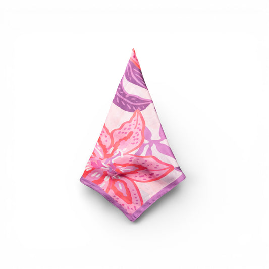 Foulard in seta con stampa florale tono rosa