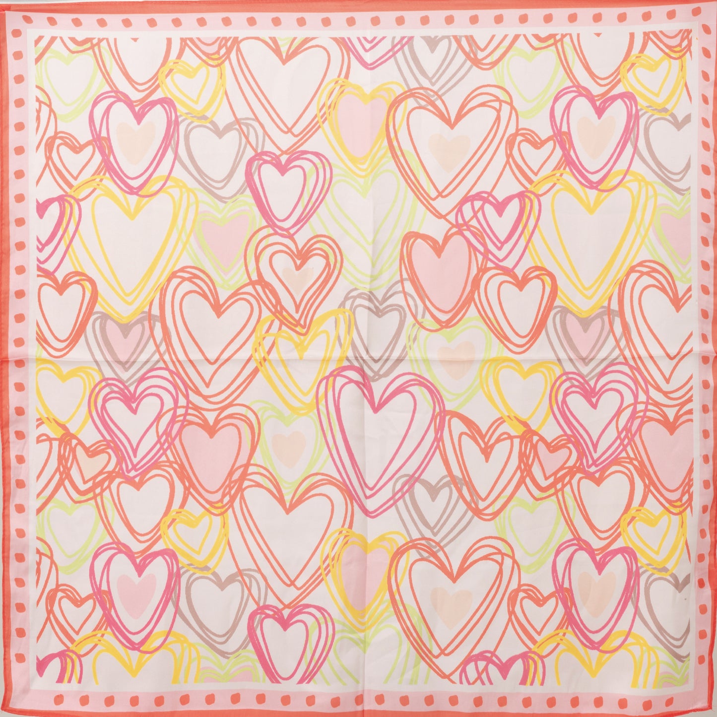 Foulard in seta con stampa a cuori tono rosa