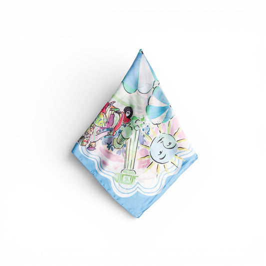 Foulard in seta con motivo estivo tono azzurro