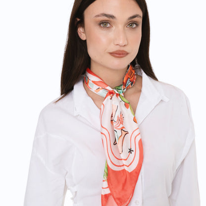 Foulard in seta con motivo estivo tono rosso arancio