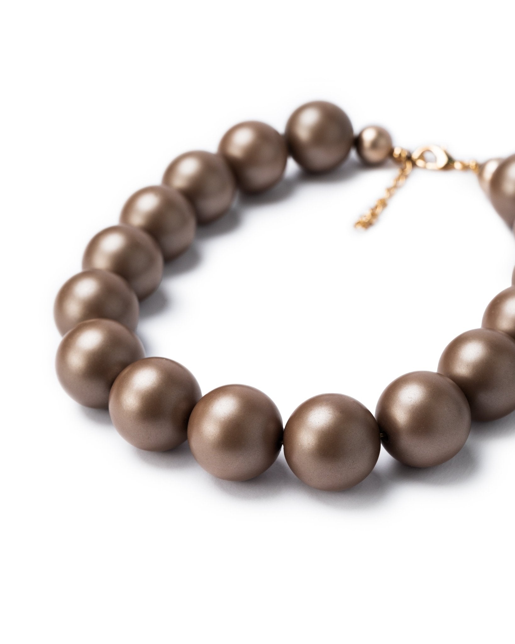 Girocollo con balls in acrilico colore beige - Mya Accessories