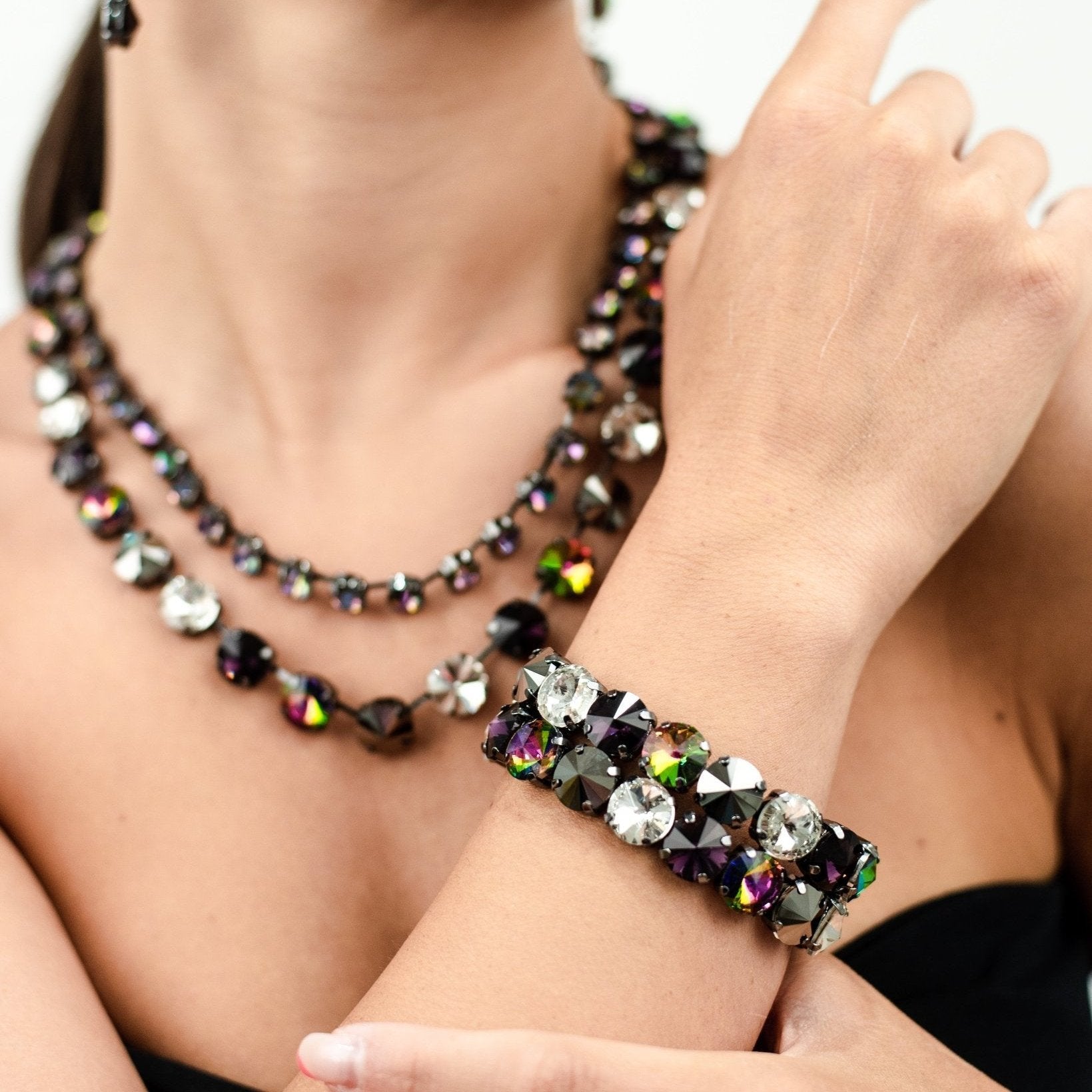 Bracciale a 2 fili con pietre in vetro viola - Mya Accessories