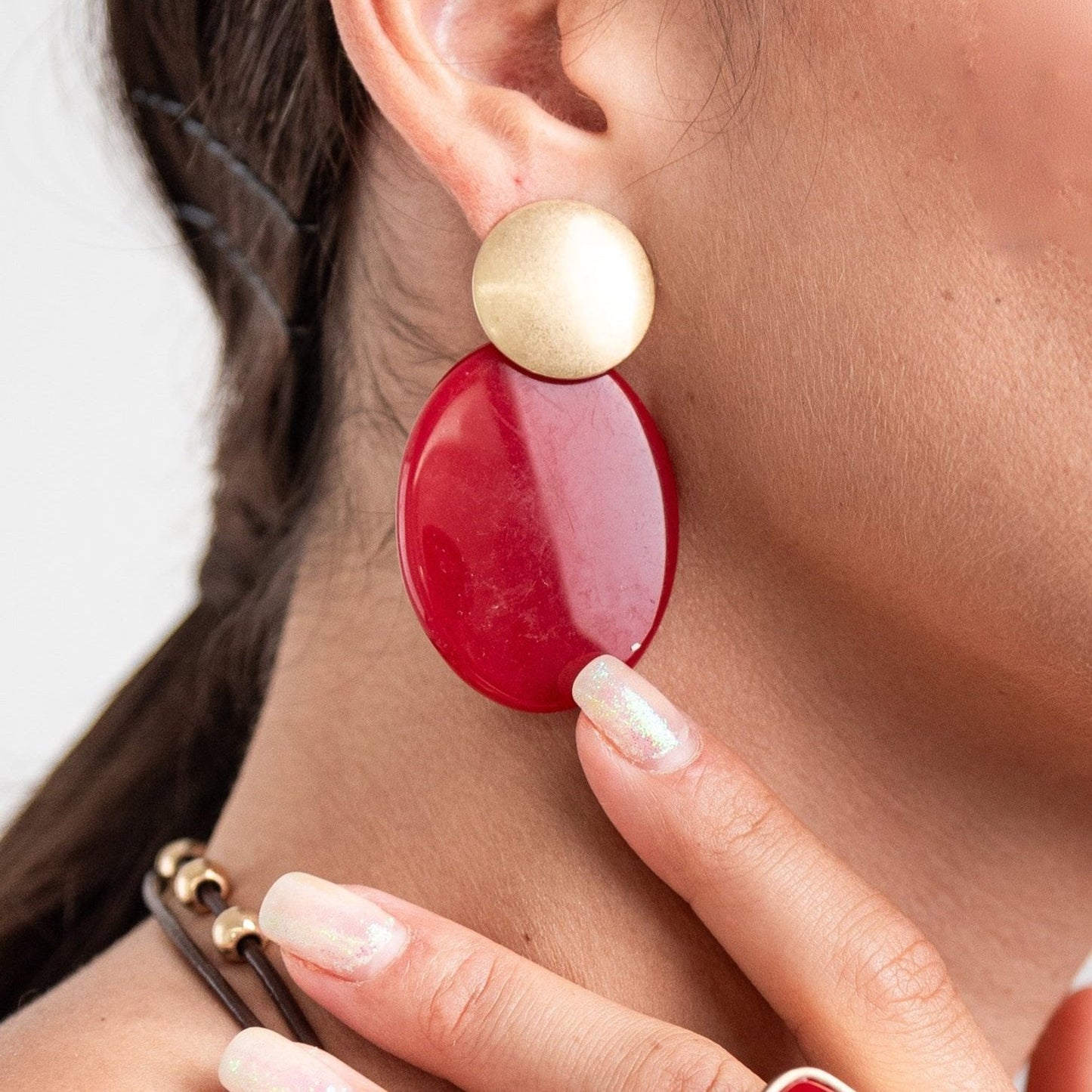 Orecchini in resina colore rosso - Mya Accessories