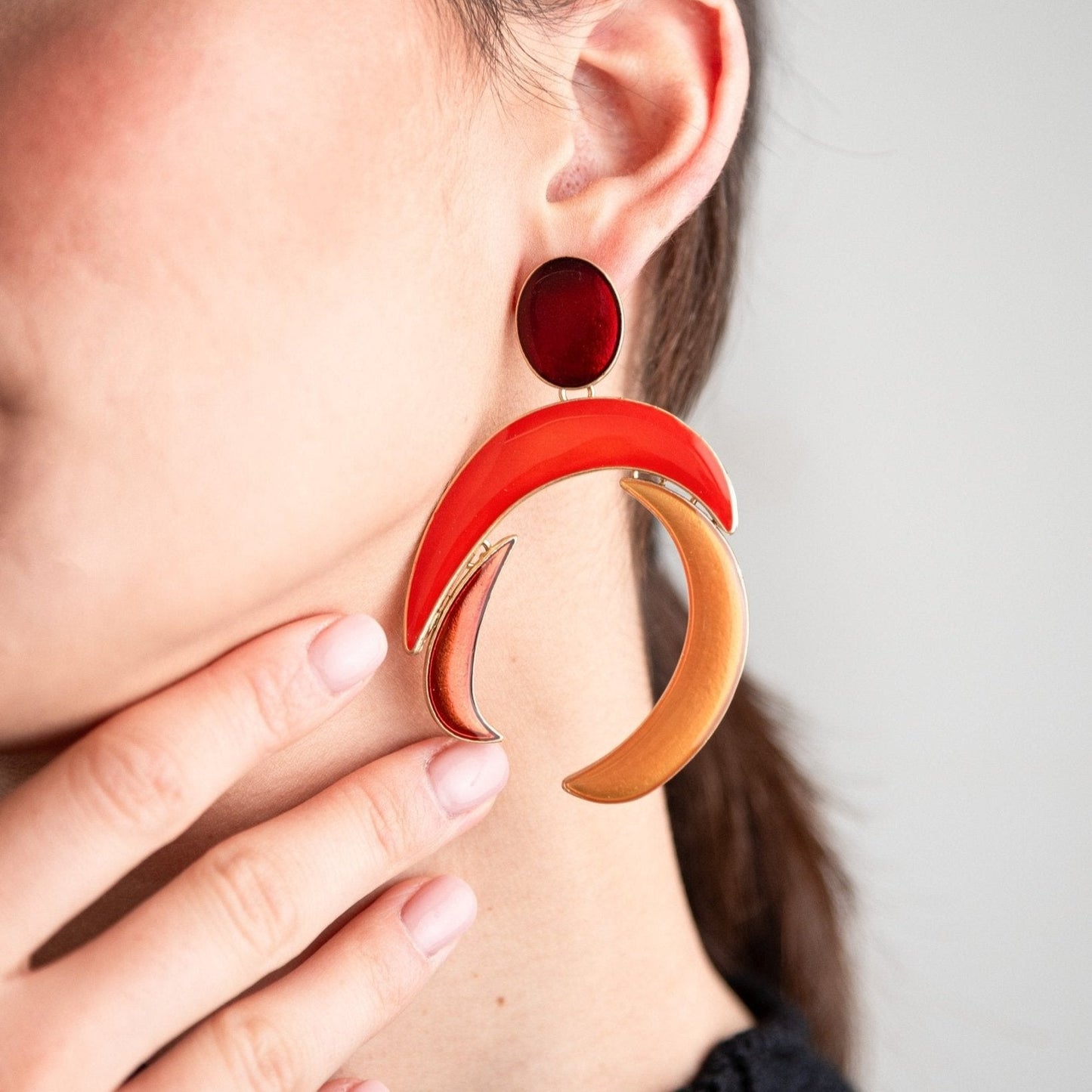Orecchini smaltati arancio - Mya Accessories